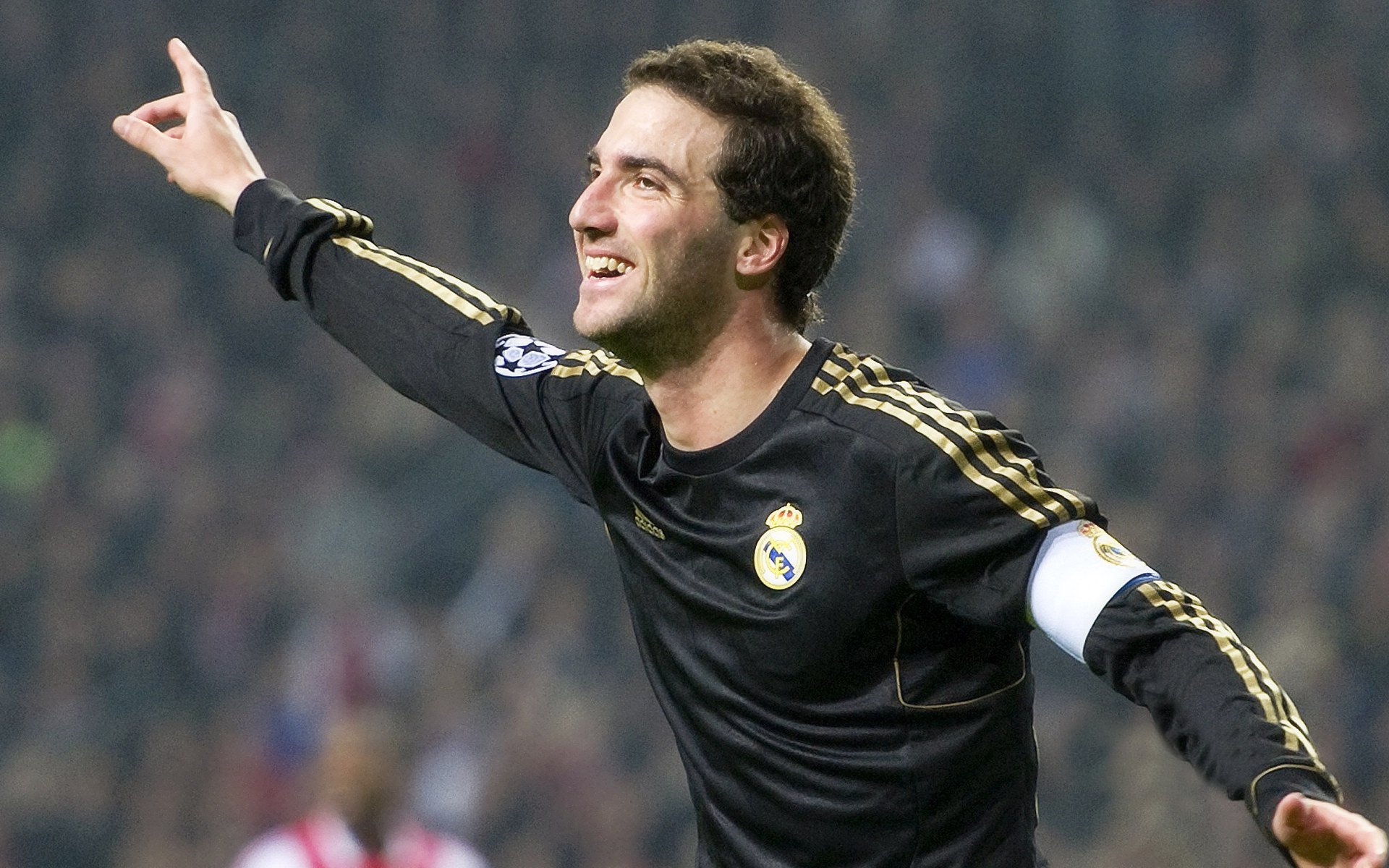 九游体育网页登陆-塞内加尔男足小组赛全胜，强势晋级淘汰赛，塞内加尔国足